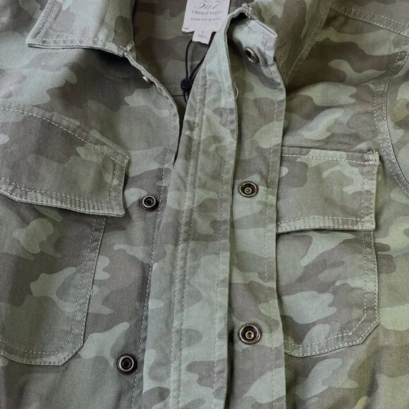 Cinq à Sept Ladies Camouflage Jacket. Size S Button Close Cinch Waist Pockets - Picture 8 of 10